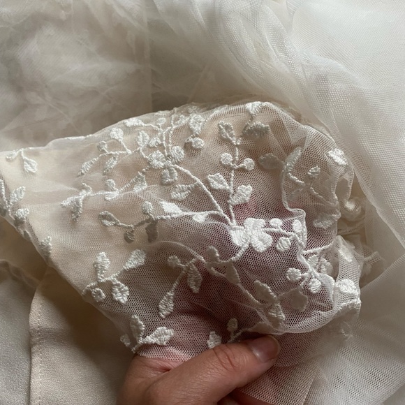 BHLDN Tulle Wedding Gown, Anthropologie, Brand New, Ivory - Picture 3 of 7
